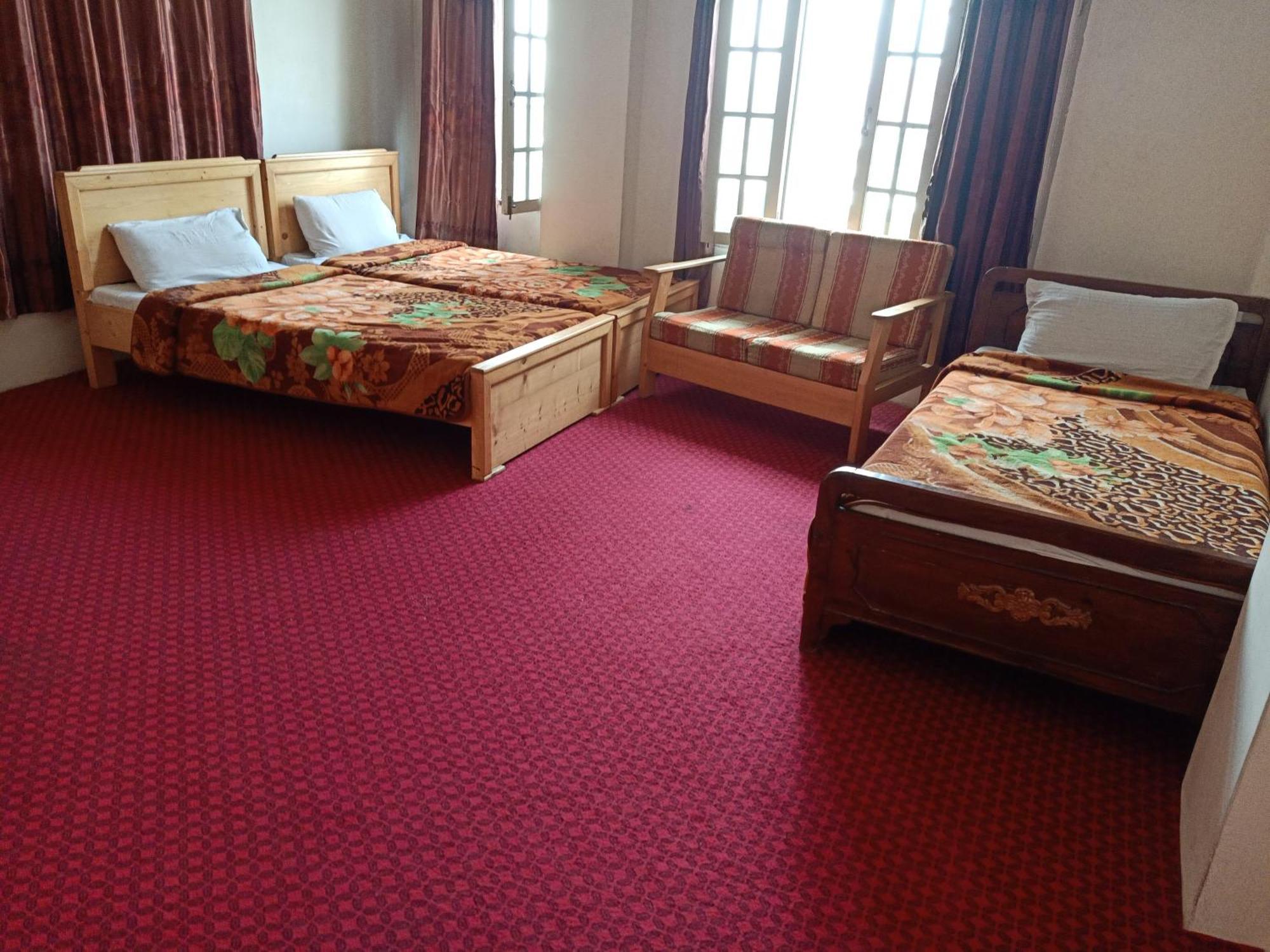 F R Darya E Swat Hotel Saidu Sharif 외부 사진